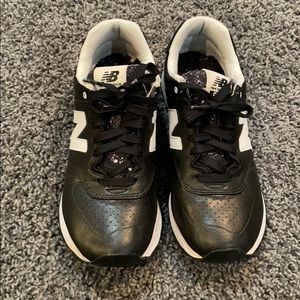 Black new balances (leather look) size 8